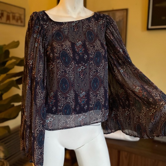 Ladies BoHo bat wing floral blouse hippie chic pleated belt sleeves freebird - Picture 7 of 8